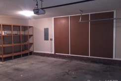 912 Bramblegate garage